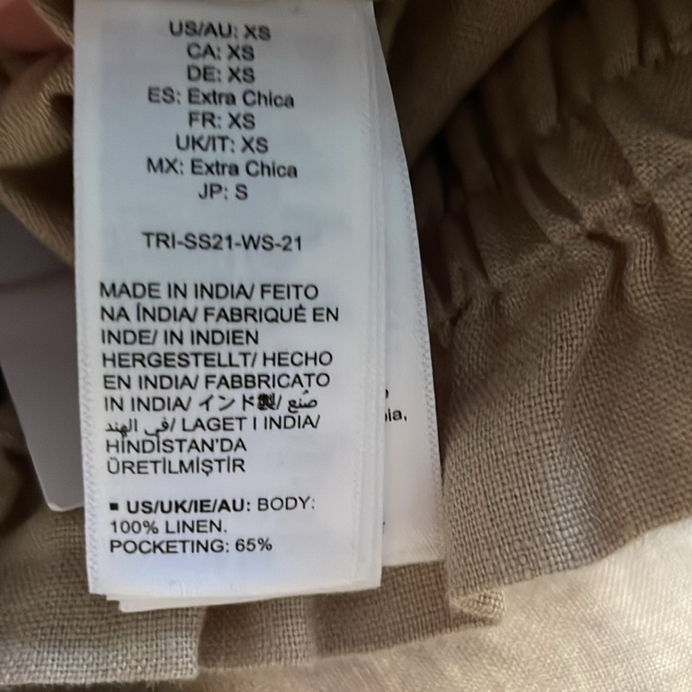 Linen Short - Picture 9 of 9